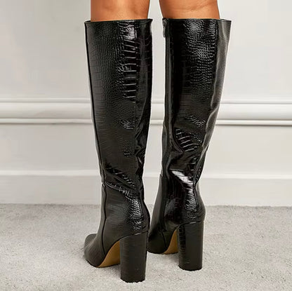 Knielange Stiefel mit Absatz CROC-CHIC